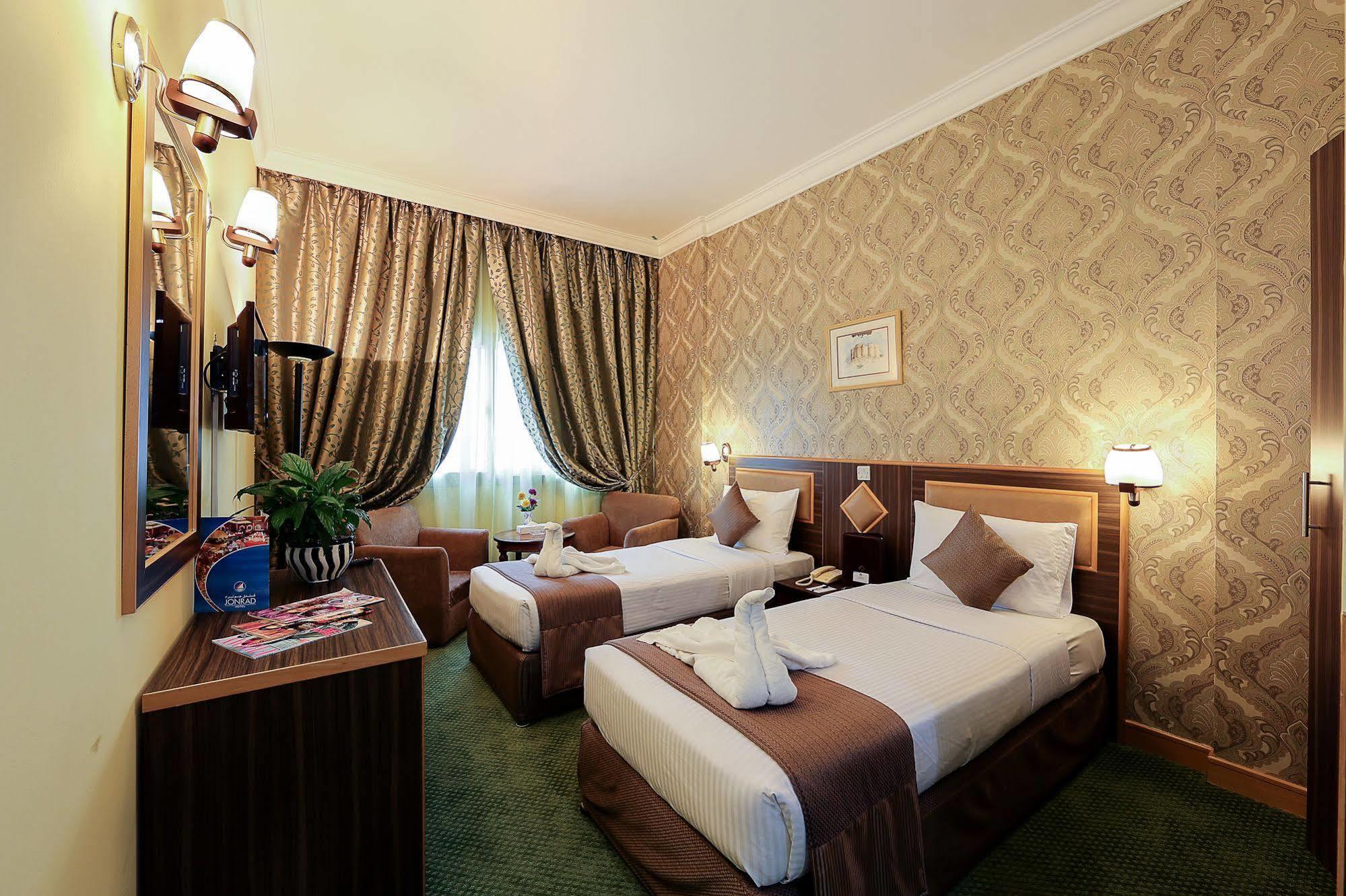 דובאי Jonrad Hotel מראה חיצוני תמונה